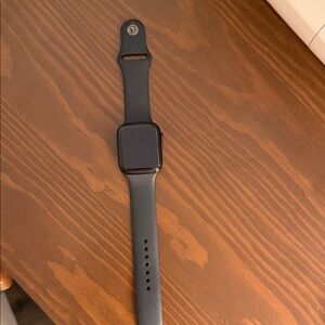 Black Apple Se 44mm Smartwatch